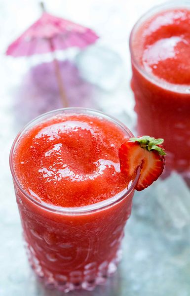 File:StrawberryDaiquiri.jpg